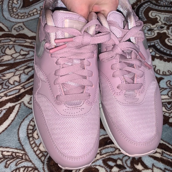 Nike Air 8.5 - Picture 7 of 7